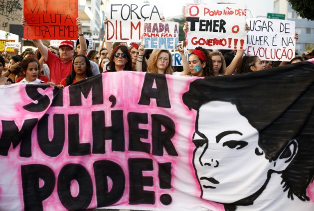 manifestacion-pide-regreso-dilma-rousseff-poder-brasil_2_2361022